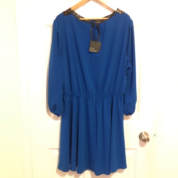 ASOS curve dress - Picture 4 of 5